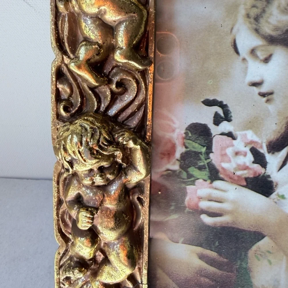 Vintage Ornate Gold Cherub Picture Frame - Decorative Home Accent 5”x7” photo